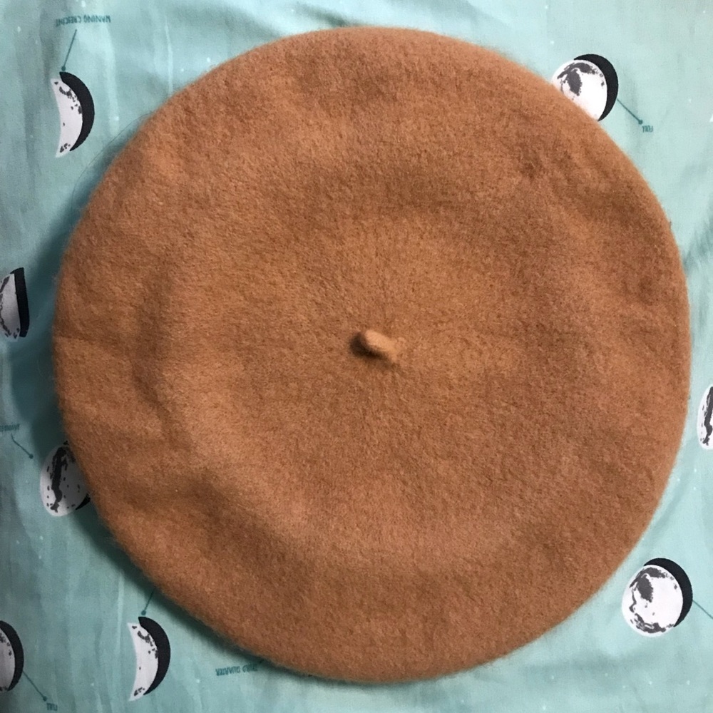 Camel Beret